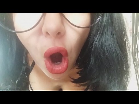 ❤️ Mieloji, tavo patėvis šiandien neleis tau eiti į mokyklą... Man tavęs per daug reikia... ❌ Porno prie mūsų ❤